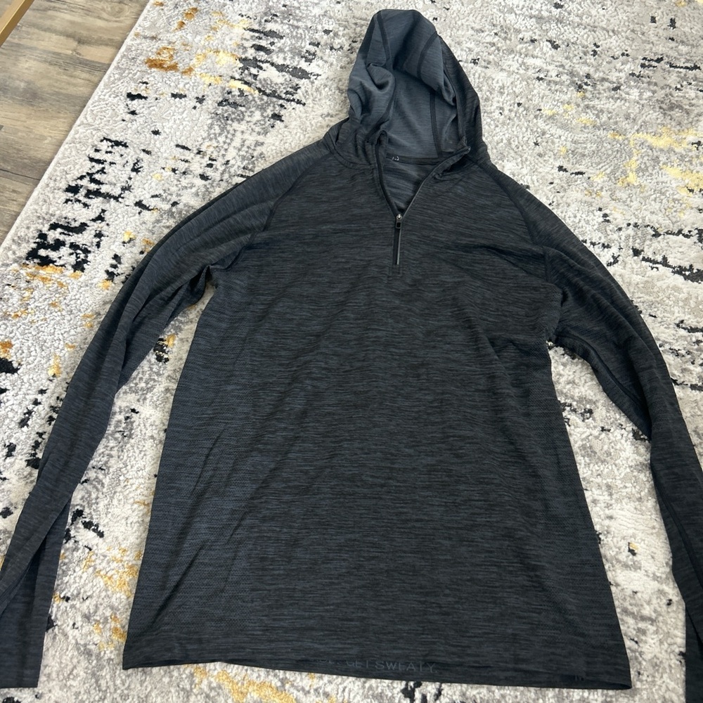 LULULEMON Gray Long Sleeve Hoodie